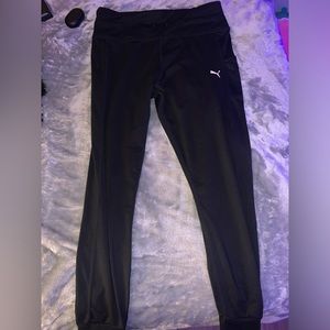 Puma black leggings w/ side pocket